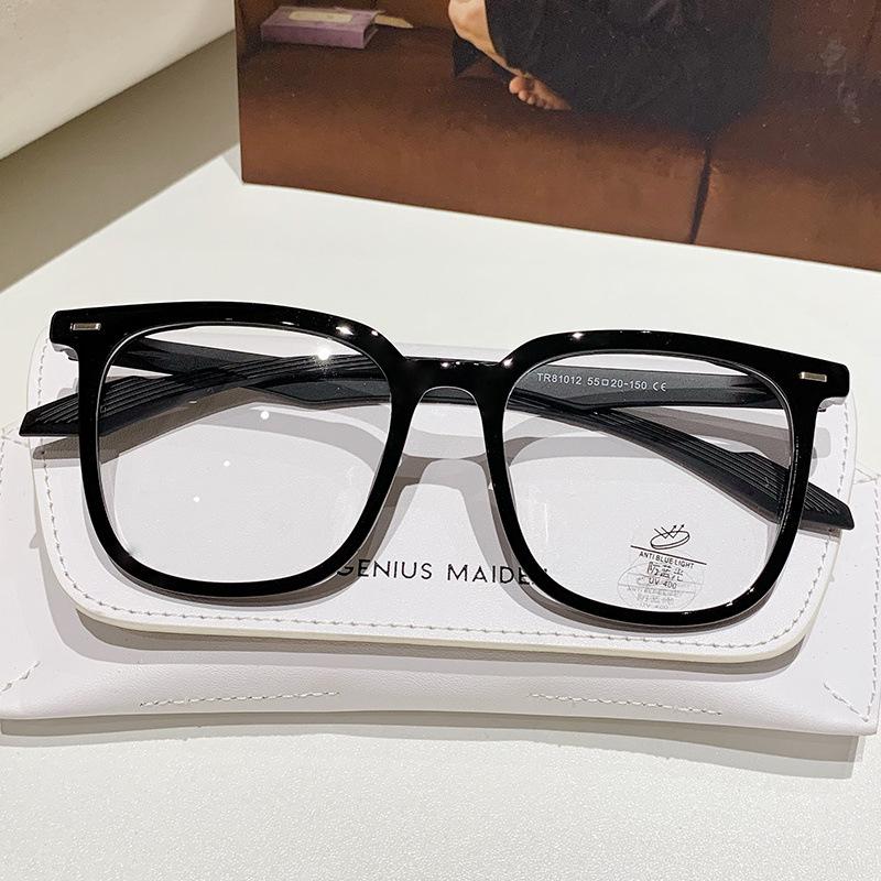 Ultra Light Large Black Frame Myopia Glasses For Women Enlarged Anti Blue Light Glasses Frame Eye Protection Near Sight Goggle