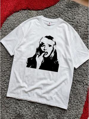 Sabrina Carpenter Oversized Print T-shirt