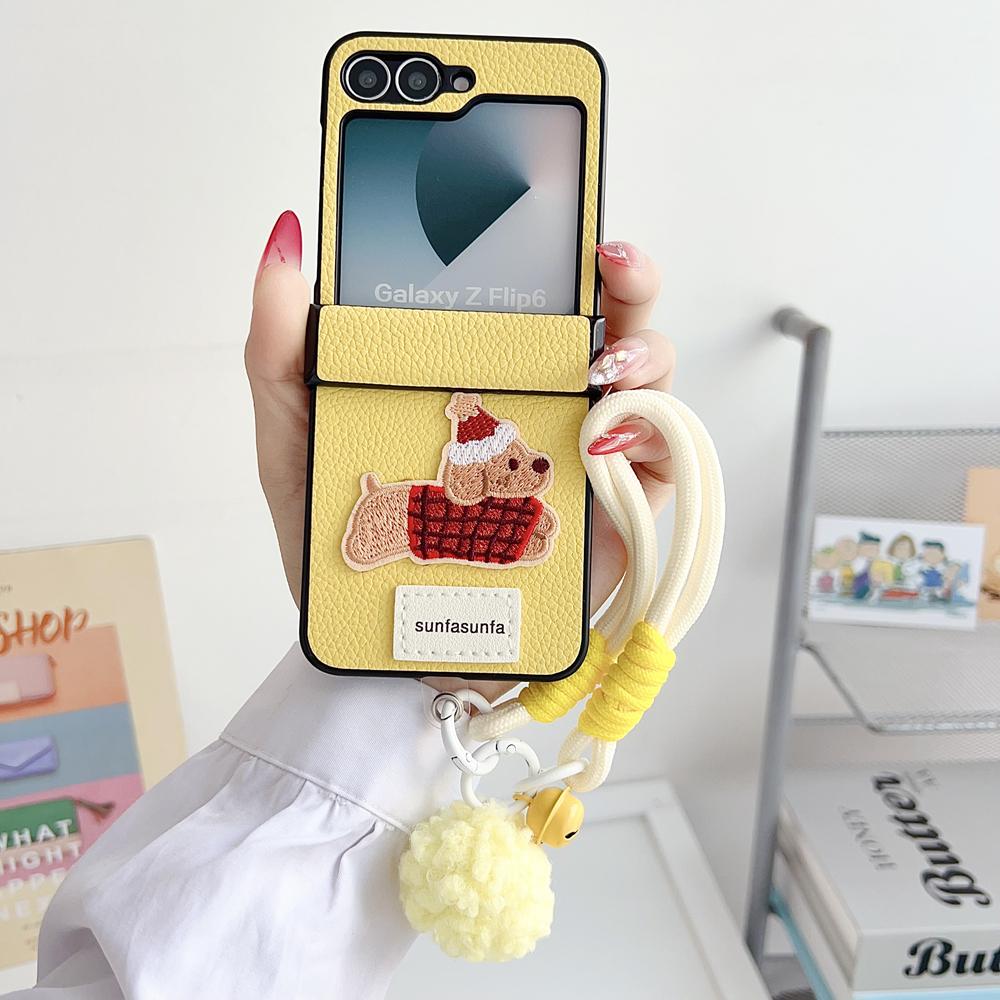 

Cartoon Dog Embroidery Litchi Pattern Lanyard Case for Samsung Galaxy Z Flip 7 6 5 4 3 zflip Hairball Wrist Strap Korean Cover Galaxy Z Flip3 5G
