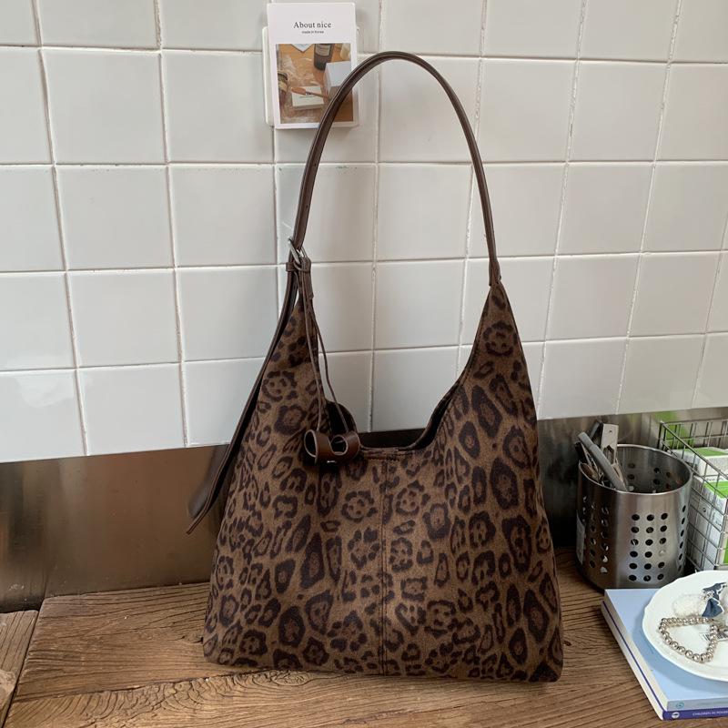 

Трендовая женская винтажная сумка-тоут с леопардовым принтом 2025 года - кожаная сумка через плечо и подмышку