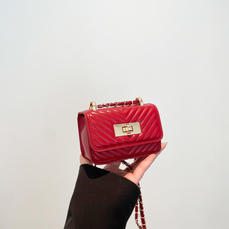 Rhombus Chain Bag Women's Spring and Summer 2025 New Fashion High Sense Ins Messenger Bag Versatile Mini Square Bag