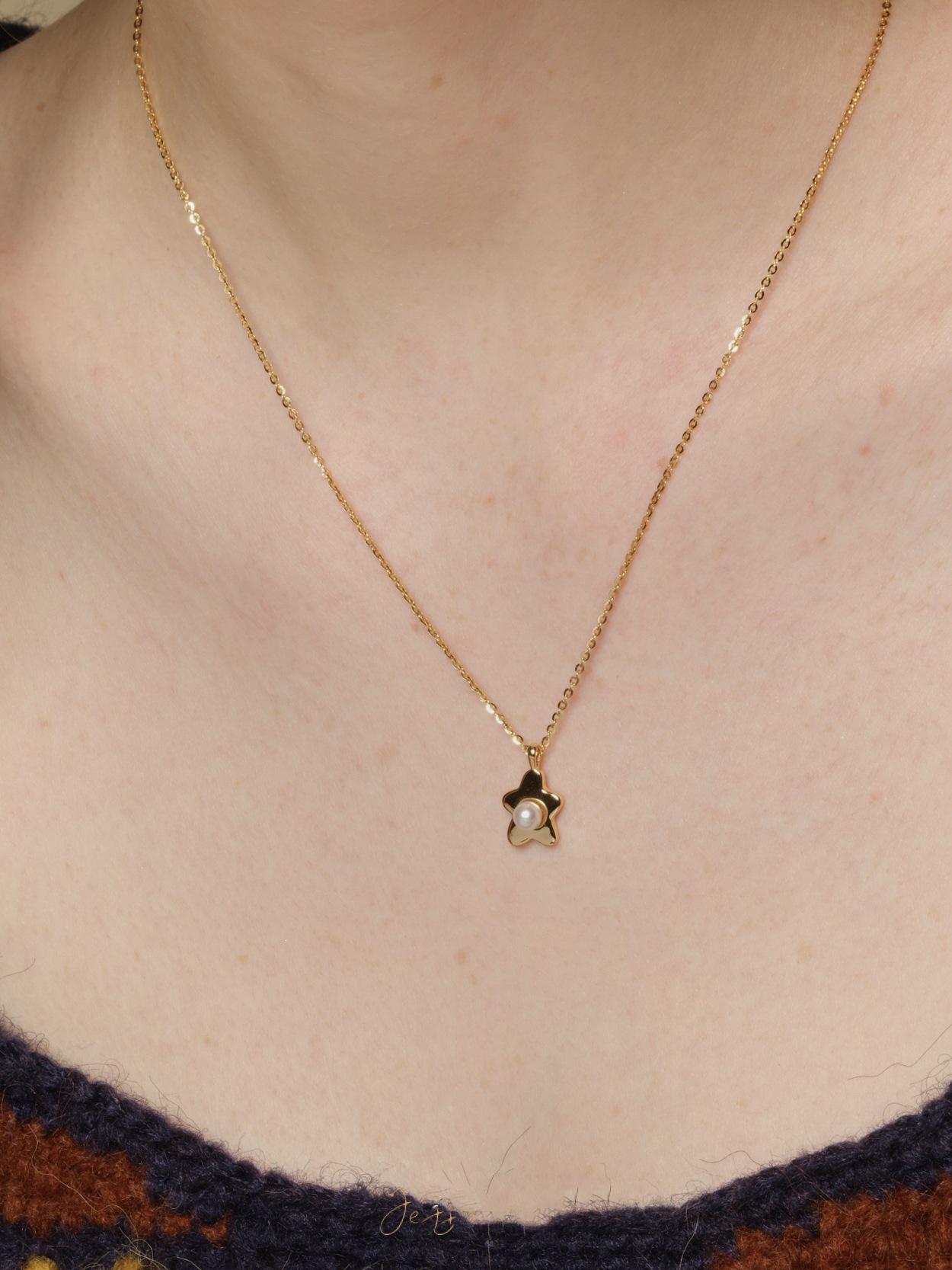 Early Spring Floral Pendant: S925 Sterling Silver, 18K Gold-Plated, Irregular Pearl, Shell, Beaded Necklace for Women Platinum