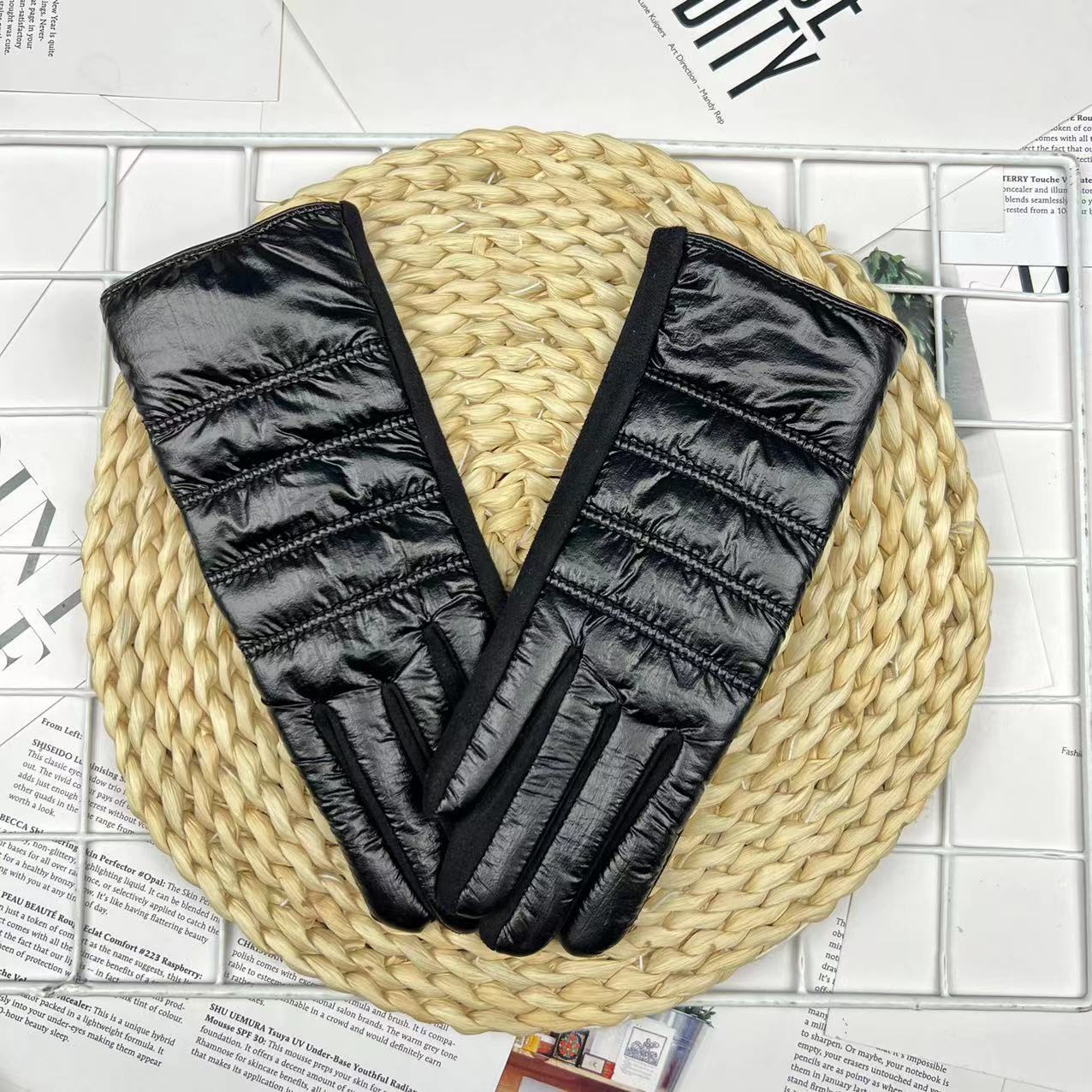 

Женские термоперчатки для электромобилей, перчатки для езды на пальце, утолщенные несмываемые перчатки для сенсорных экранов one size fits all чёрный