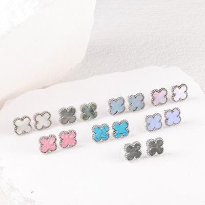 Náušnice z titanové oceli se čtyřlístkem pro ženy Nový přírůstek Korejské elegantní náušnice Nejjednodušší ke kombinování elegantní náušnice