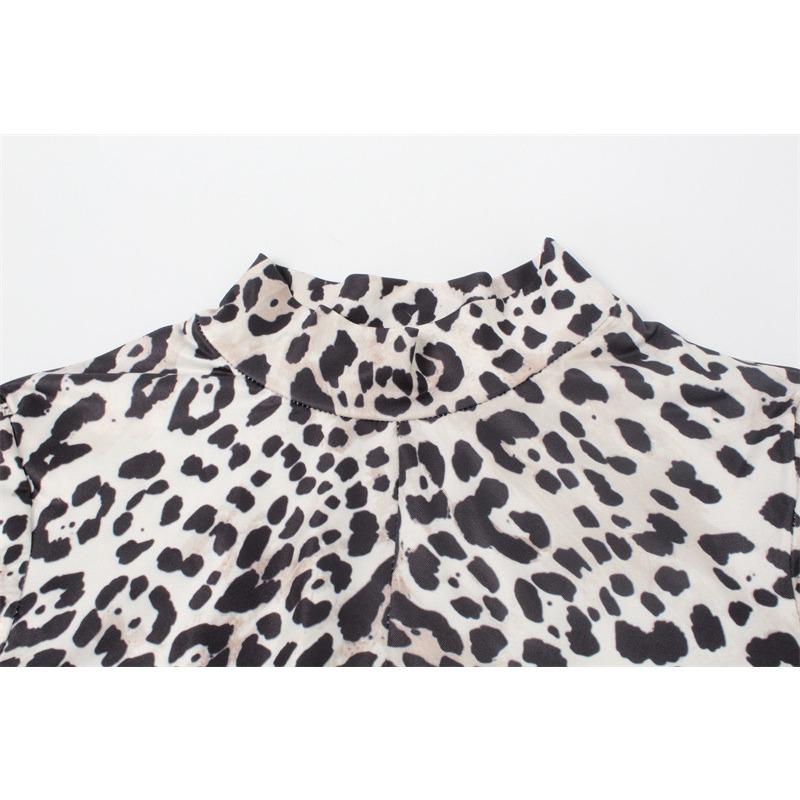Women's Round Neck Long Sleeve Tight Bag Hip Slit Sexy Hot Casual Fashion Leopard Print Dress