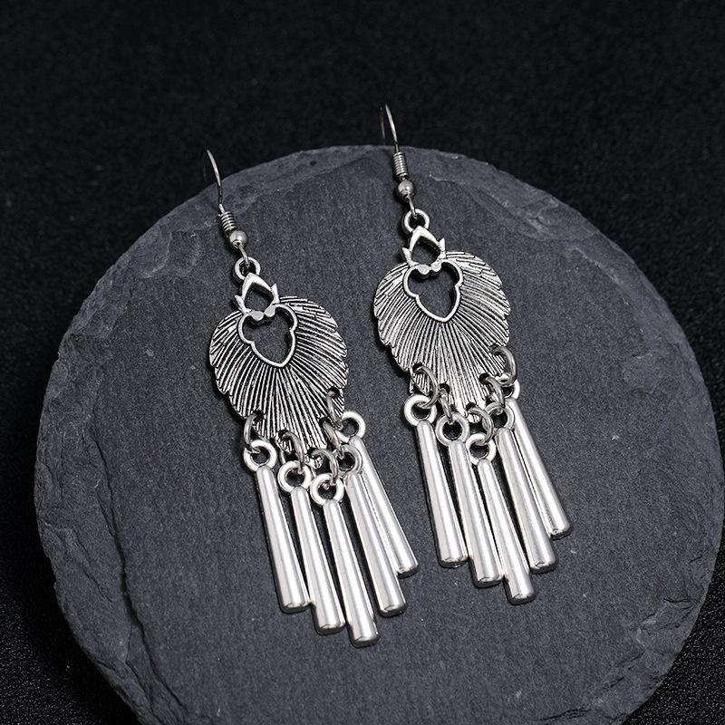 Retro Tibetan silver fringed earrings women's long temperament versatile earrings fashion personality vacation earrings