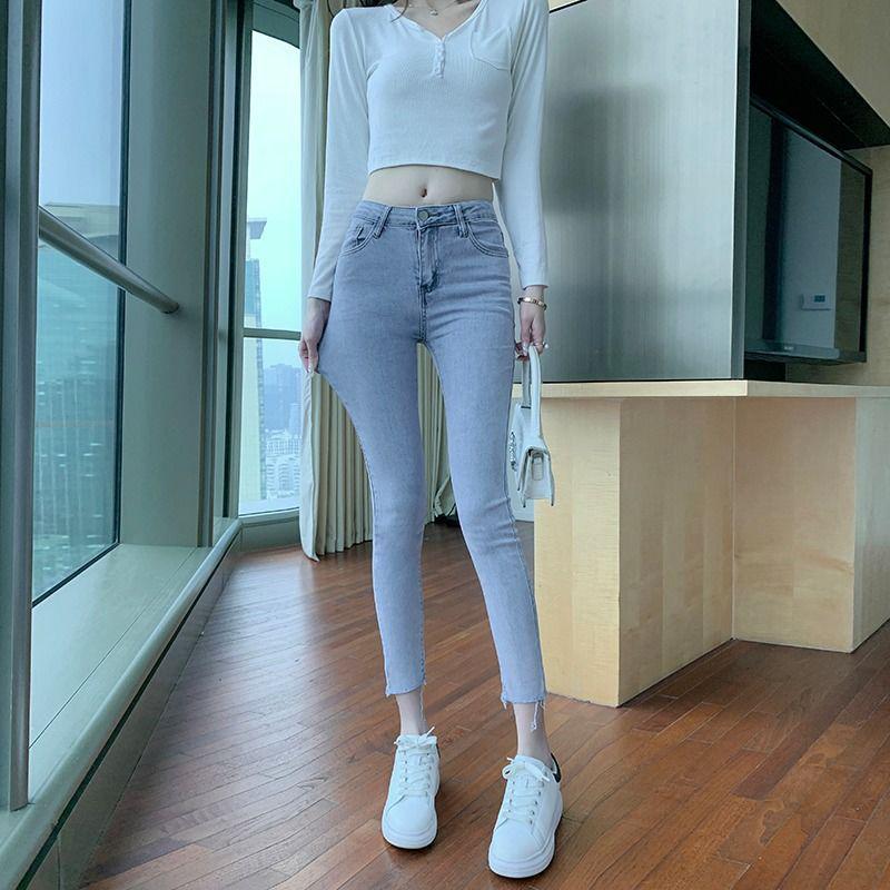 

High-Waisted Frayed Denim Pants for Petite Women - Elastic, Tight Fit, Cropped Design for a Taller Look 27 светло-синий