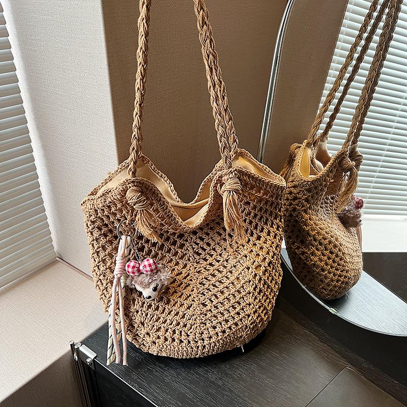 Hand-woven cotton thread crochet hollowed tassel shoulder strap casual vacation single shoulder women's tote bag