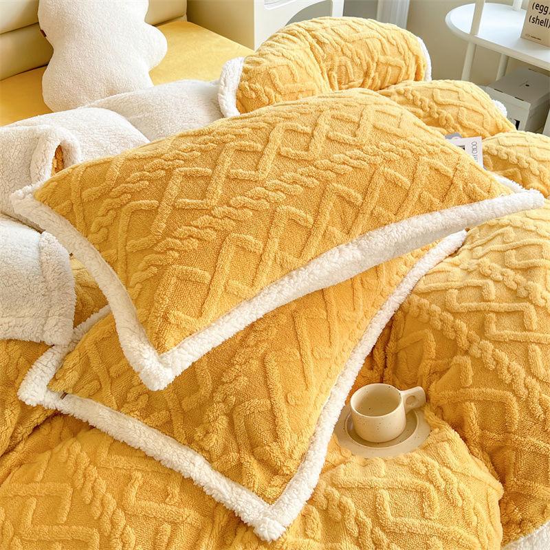 Plush Pillow Cover Winter Warm Pillow Cover Double-Sided Fuzzy Pillowcase Pillow Protector for Bedroom Dormitory Decoration