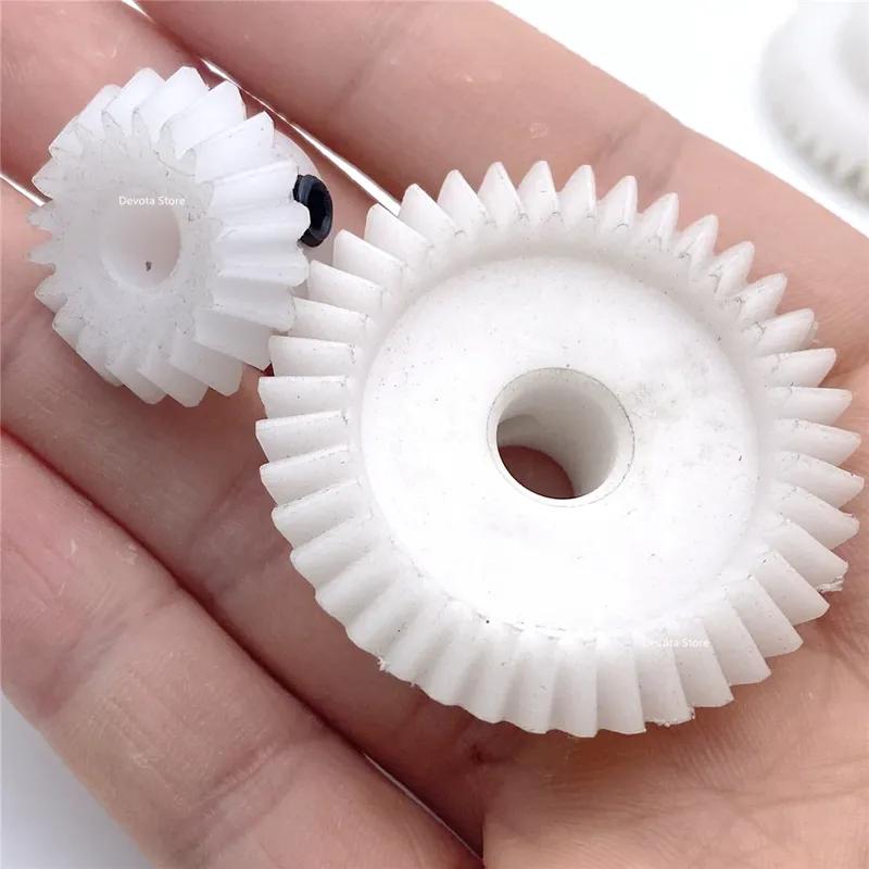 1:2 POM 1M 20T 40T Plastic Nylon Straight Bevel Gear Transmission Small Toy 20 Teeth 6mm 40 Teeth 8mm Parts