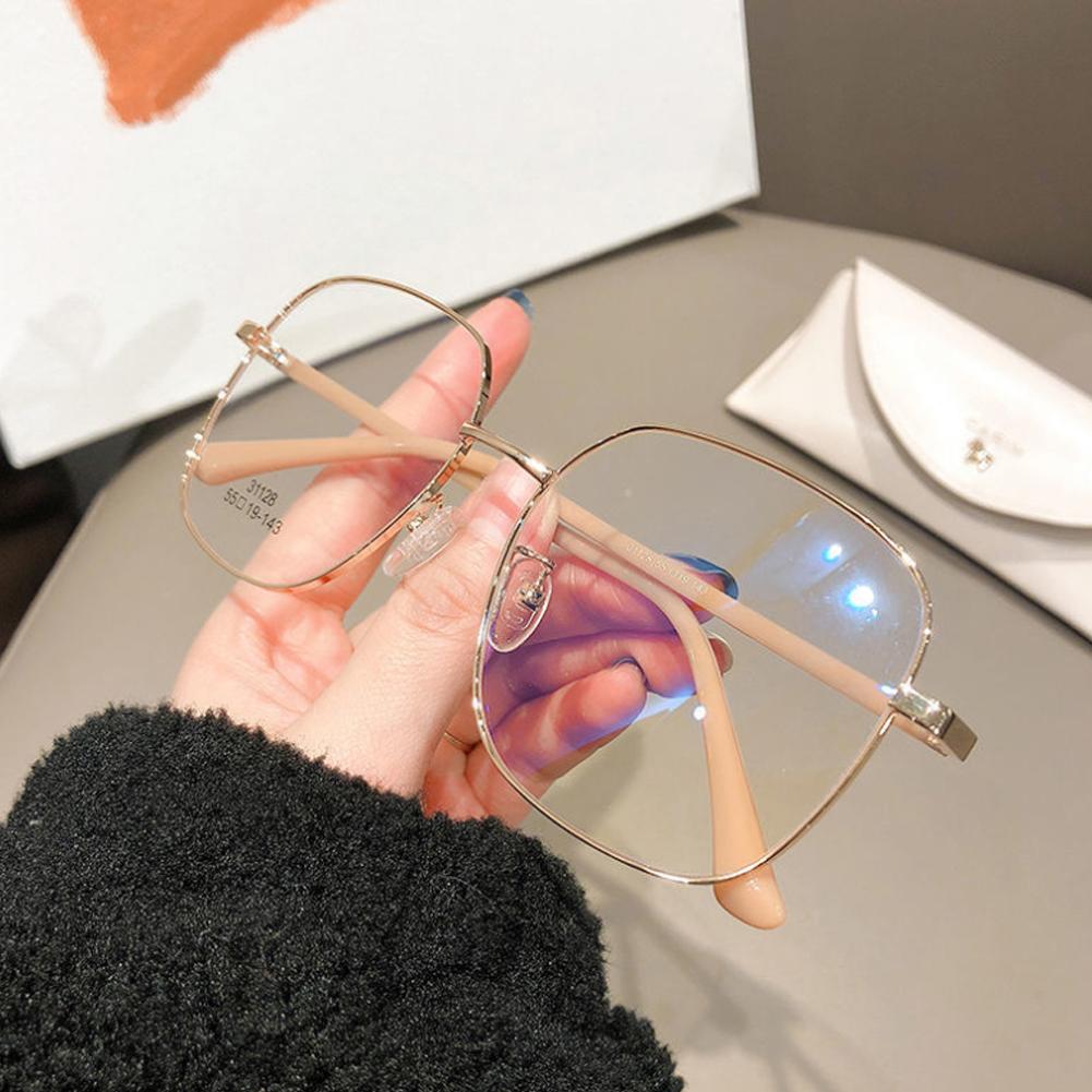 Fashion Large Frame Anti Blue Light Glasses Metal Frame Glasses Lightweight Comfortable Transparent Glasses For Women Men