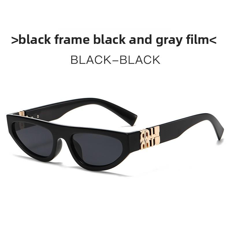 

Mins With Lightweight Pc Lenses For Daily Wear And Fashion BlackFrameBlackGray