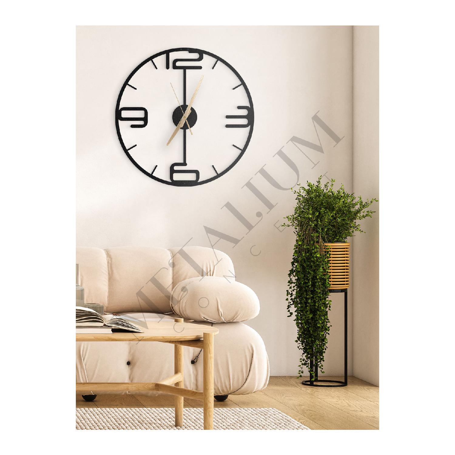 

Декоративные бесшумные черные металлические настенные часы 45х45см