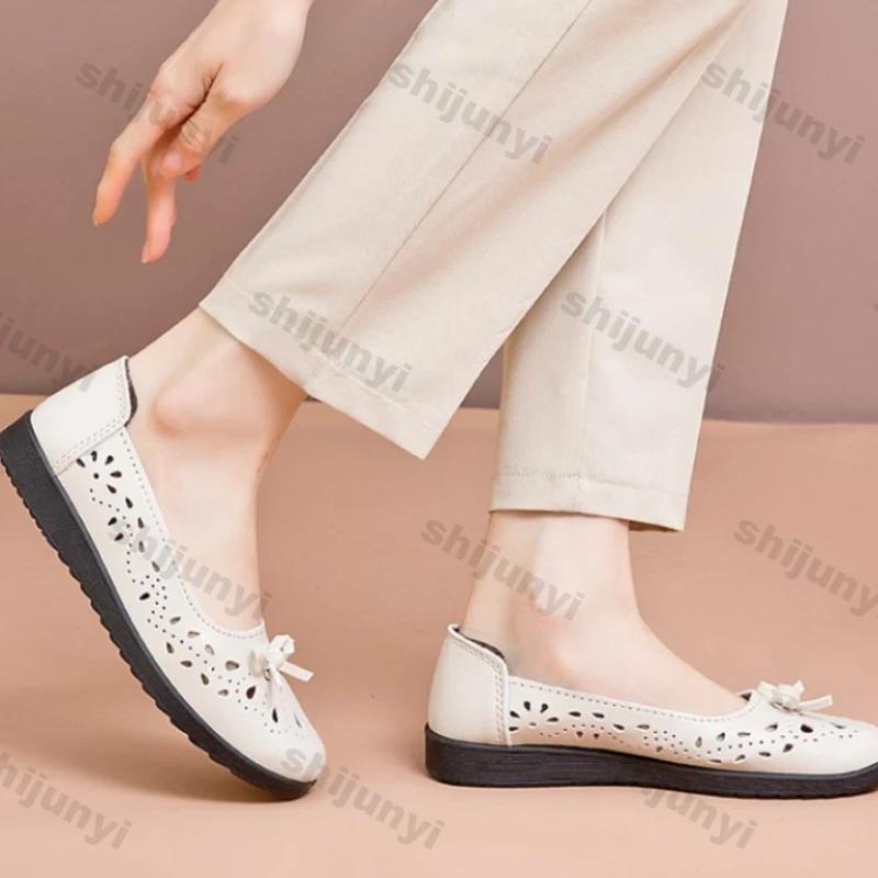 SummerSandals Soft Sole Leather Shoes Anti Slip Middle and Old Age Hole Shoes Women's Flat Sole Anti Slip Hollow Breathable