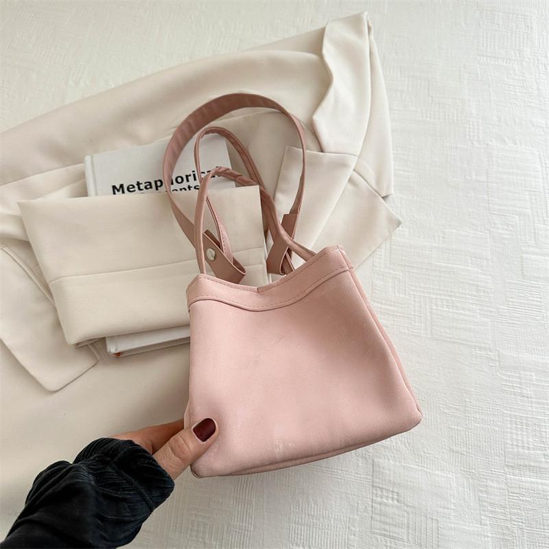 

Chic Casual Spring Bucket Bag For Women Featuring Soft Pu Material And Stylish Look рожевий