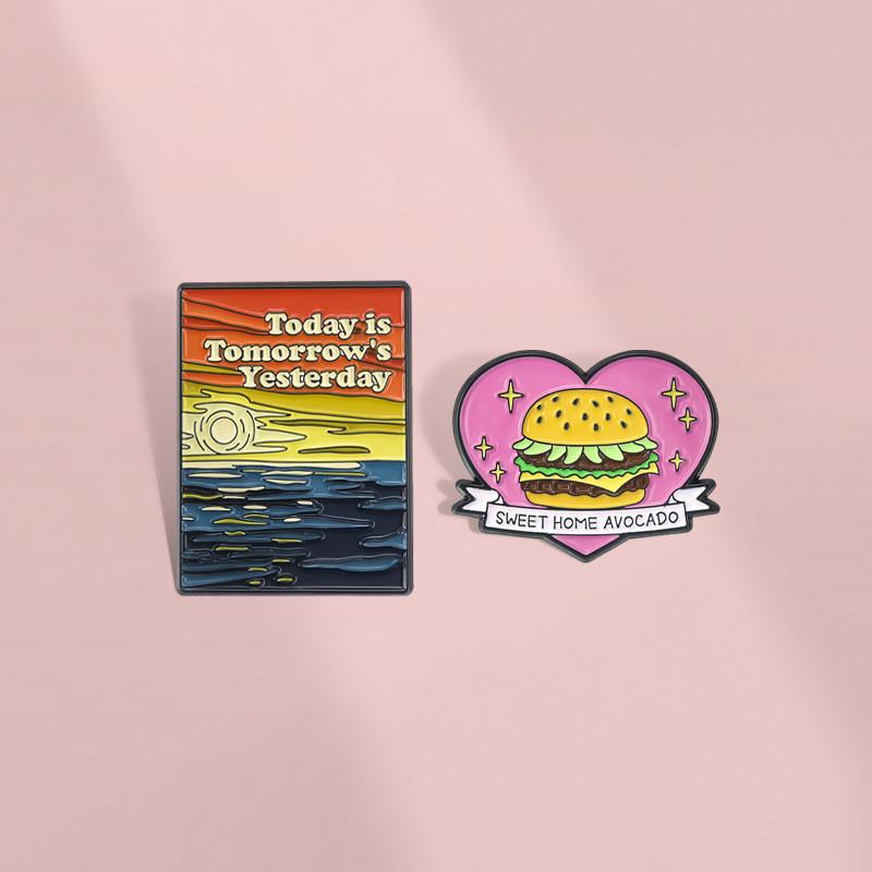 Character Charming Cartoon Brooch Qhxz3000 And Qhxz3001 For Personalization Stylish