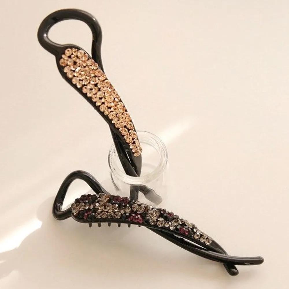 bydaisy Cubic Half-Updo Small Banana Pin Bh0976 pitch