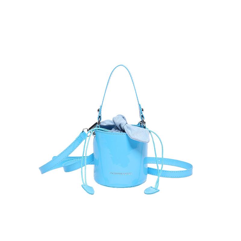 

Миниатюрная изысканная винно-красная глянцевая лакированная сумка через плечо, новая сумка-мешок с бантом и завязкой под мышками, сумка-помада High Street