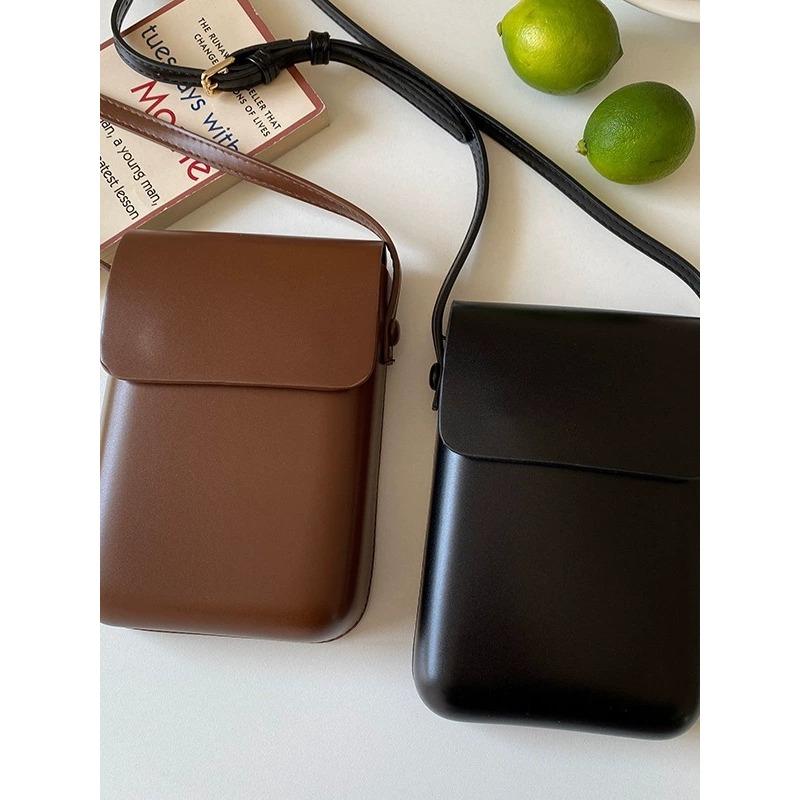 Fashionable Simple and Versatile Saddle Bag Small Square Bag Mobile Phone Bag Single-shoulder Crossbody Small Bag