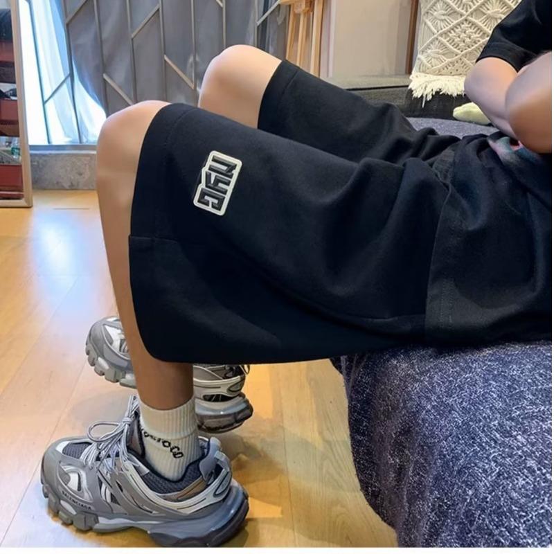 Casual Shorts Men's Summer New Versatile Couple Five-point Pants Sports Pants