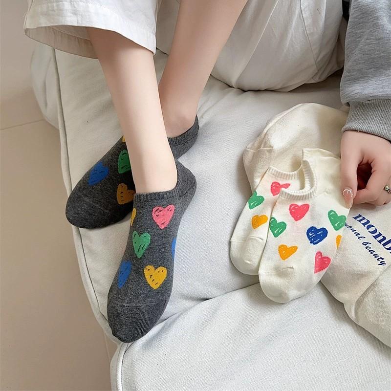 5/10 Pairs Women Heart-Shaped Pattern Boat Socks Colorful Graffiti Sweat Absorbing Breathable Silicone Non Drop Invisible Socks