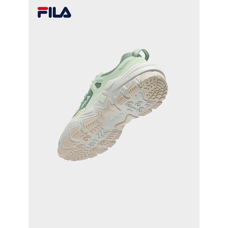 FILA Women's RAVAGEMENT 2S Retro Sport Shoes