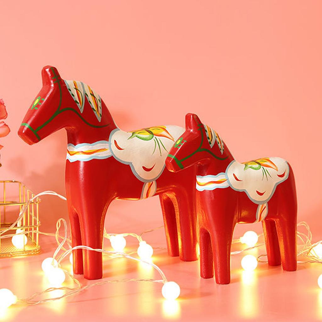 1 Pair Handcrafts Swedish Dala Horse Wooden Sculptures Painting Ornaments for Home Office Desktop and Shelf Decors