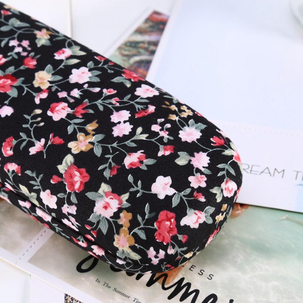 Floral Hard Shell Glasses Case Floral Printed Portable Eyeglasses Case Cloth Retro Eyewear Protector Daily Use