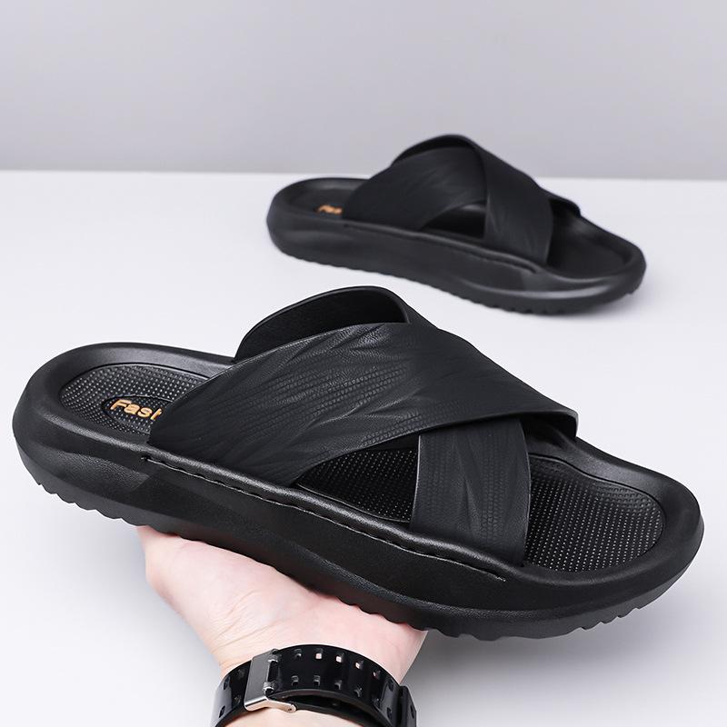 Fashion Anti-slip Anti-odor Soft-soled Casual Beach Shoes for Men Summer New Designer Slippers Male Solid Color Fashion Slipper Shoe Man