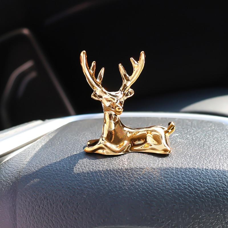 Samochód Miniaturowy Jeleń Ozdoba Uniwersalna Auto Centralna Konsola Deska Rozdzielcza Stylu Nordyckiego Łoś Wisiorek Wnętrze Samochodu DIY Dekoracyjne Akcesoria