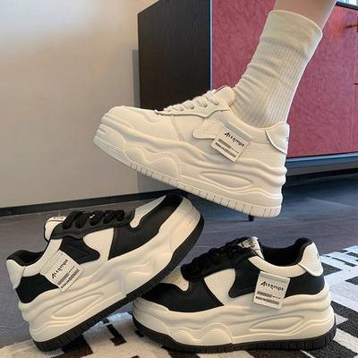 Internet Celebrity Platform Dad Shoes Women's 2025 Spring and Autumn New Heightening Versatile Sports and Leisure Board Shoes Women's White Shoes