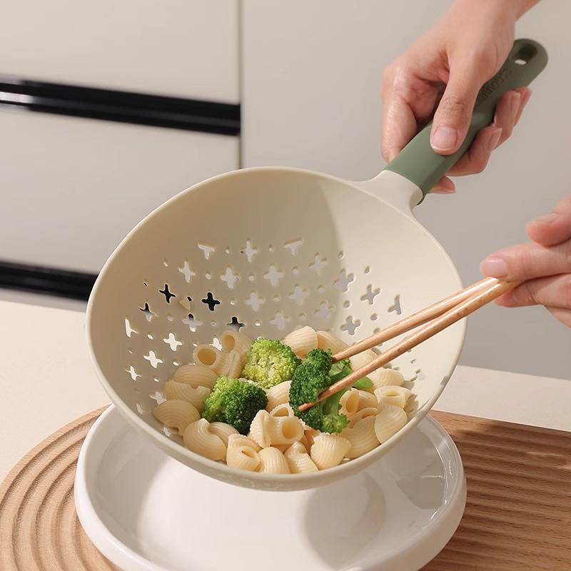 Home Kitchen Colander Creative Style Net Red Spoon Long Handle Noodle Spoon Pasta Dumpling Spoon Filter