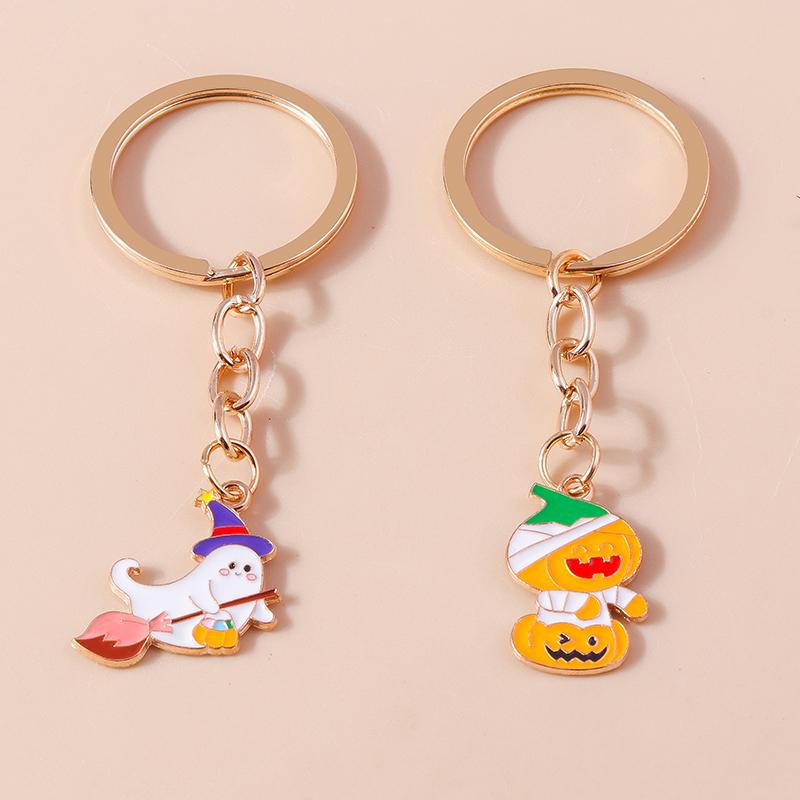 Cute Enamel Halloween Keychain Ghost Pumpkin Key Ring Gifts for Men Women Bag Pendants DIY Jewelry Accessories