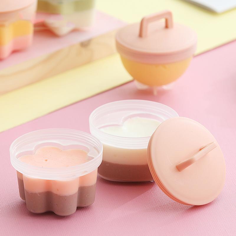 4 Pcs/Set Cute Egg Boiler Plastic Egg Poacher Set Kitchen Egg Cooker Tools Egg Mold Form with Lid Brush Pancake Maker
