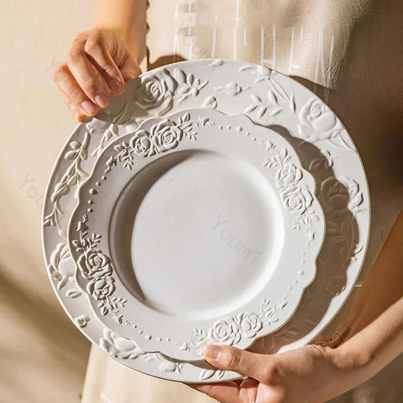 Pure White Relief Flowers Dining Plate Retro French Style Ceramic Plates Light Luxury Household Salads Desserts Plate Tableware