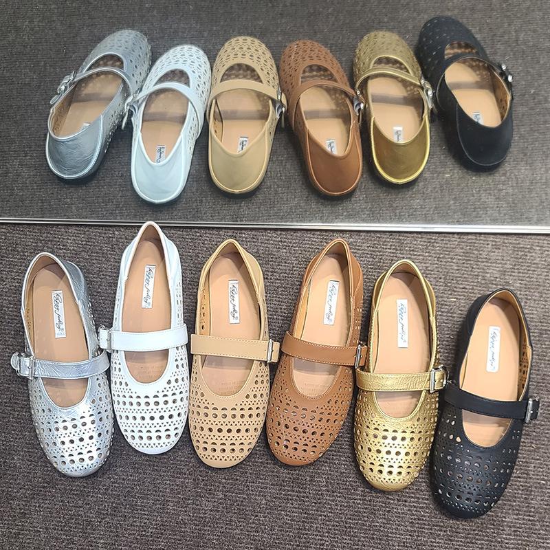 

New black one-word with engraved hollow shallow mouth single shoes women s flat Mary Jane women s shoes 35 чорний