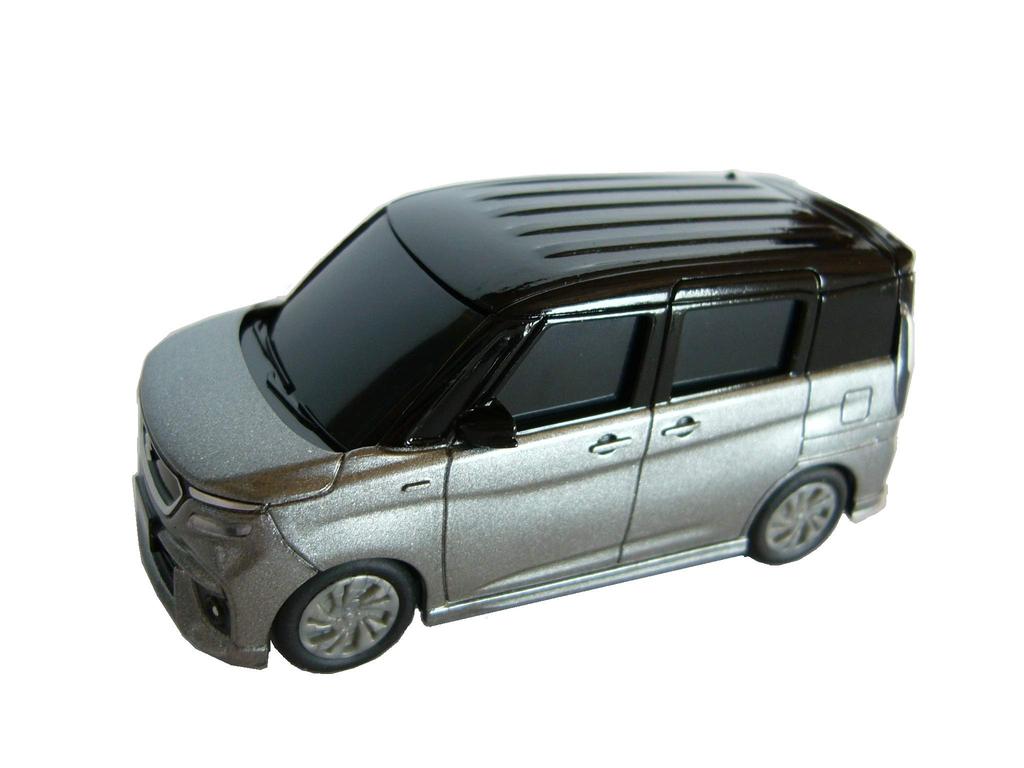 SUZUKI SOLIO Bandit 3rd Generation Miniature Car in Premium Silver Metallic with Black Roof (2020-present) Pull-Back Two-Tone