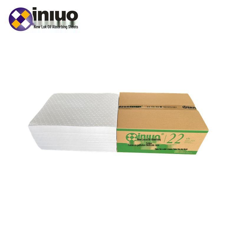 

Lightweight PS1201B Oil-Absorbing Acupressure Pads - 100 Absorbent Cotton Pads per Box