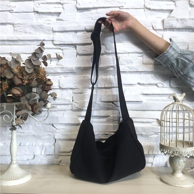 Large capacity women's bag 2020 new trendy casual versatile ins shoulder crossbody black sports nylon canvas bag