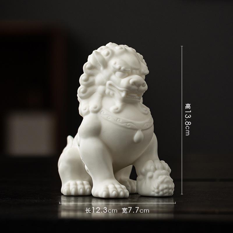 

Creative ceramic lion ornaments for decoration, living room, entrance, foyer, indoor desktop decorations