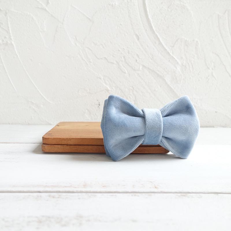 MUTTCO Soft Adjustable Cat Collar with Bowtie UCC-081M