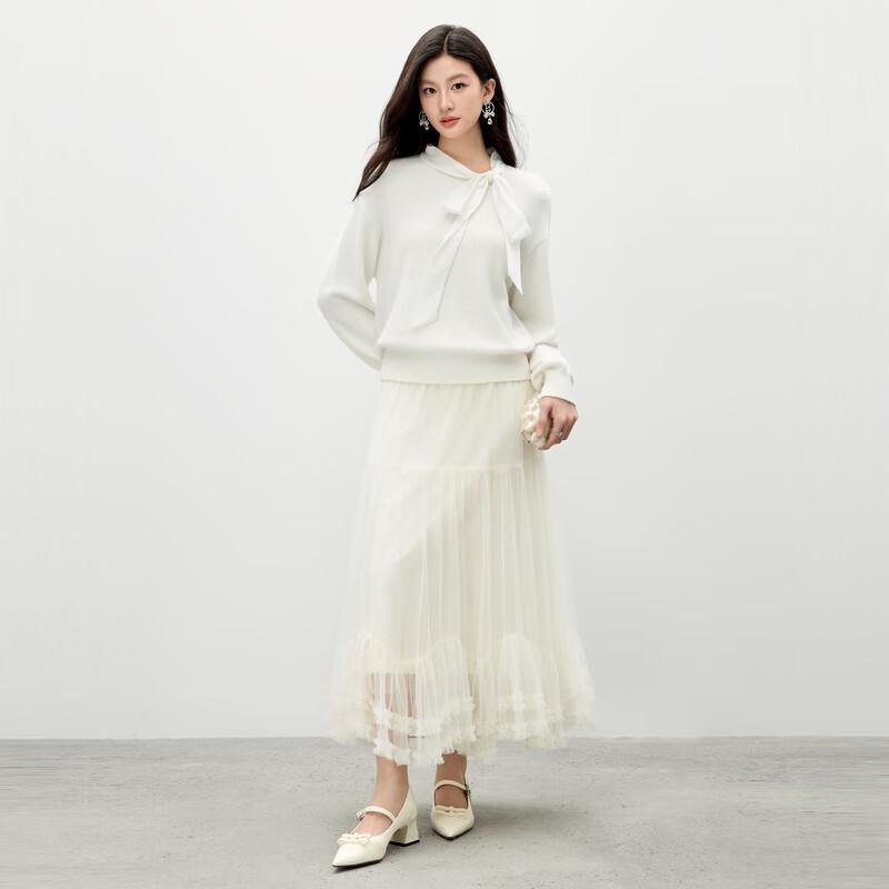 Women's Elegant Spliced Collar Bow Knit Sweater