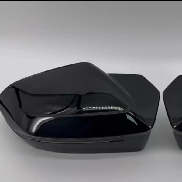 BMW 5 Series (G60/G68/G70) Carbon Rearview Mirror Cover - Gloss Black Finish
