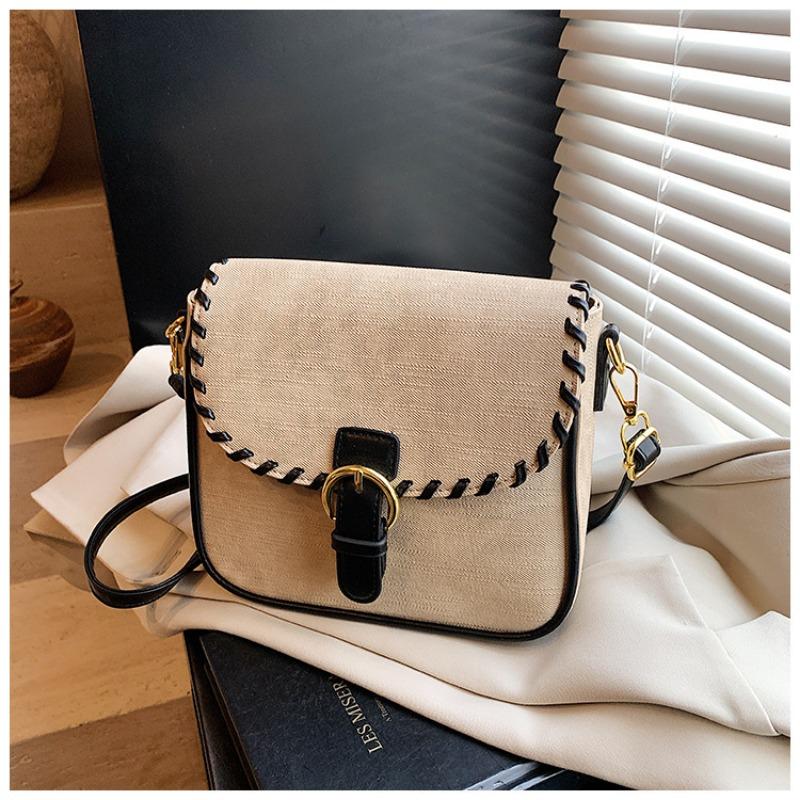 Spring New Women's Bag Shoulder Messenger Bag Fashion Urban Trend Simple Small Square Bag Retro Temperament