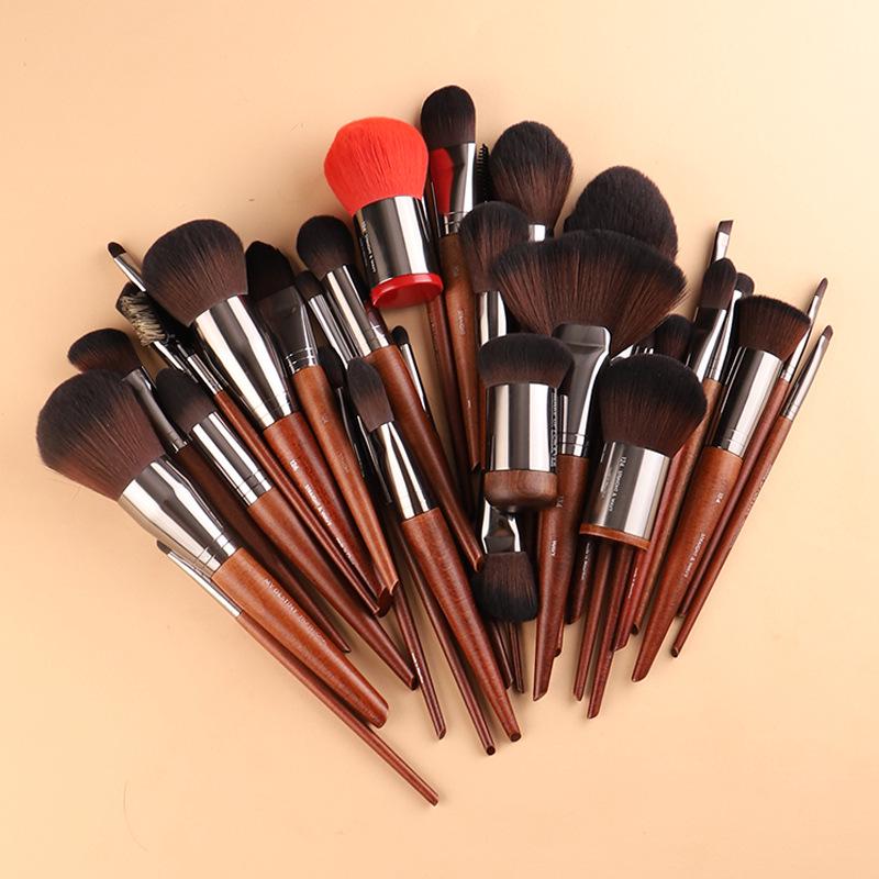 Zhenzhi Hall Soft Makeup Brush Set: Foundation, Concealer, Powder & Eyeshadow Brushes