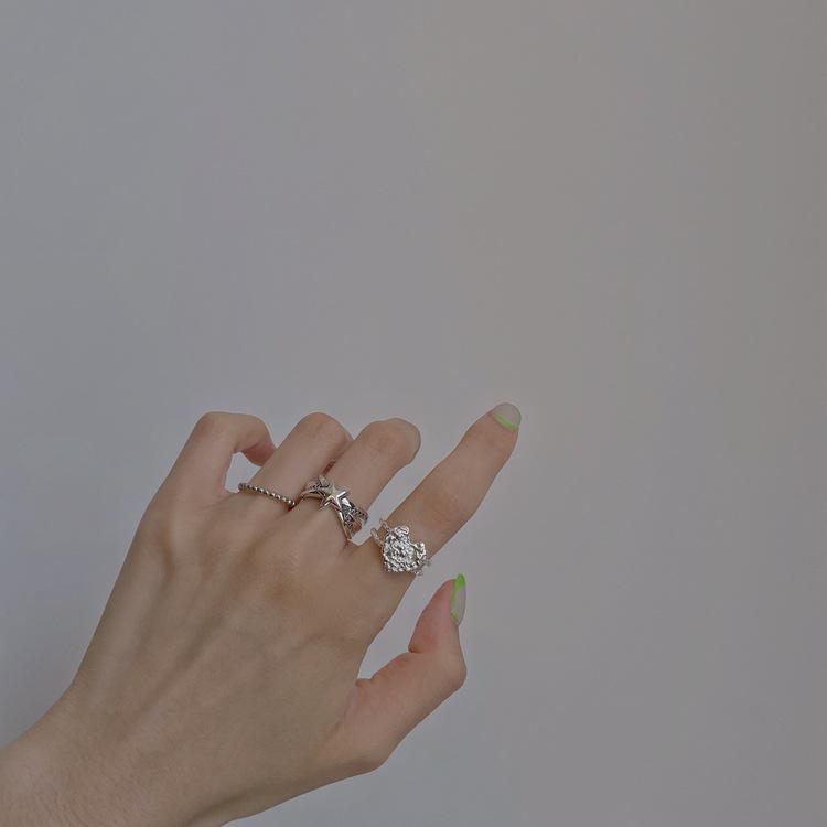 Su Chuang S925 Sterling Silver Heart Ring - Niche Design, Cold Style Texture, Light Luxury, High-End Index Finger Ring for Women.