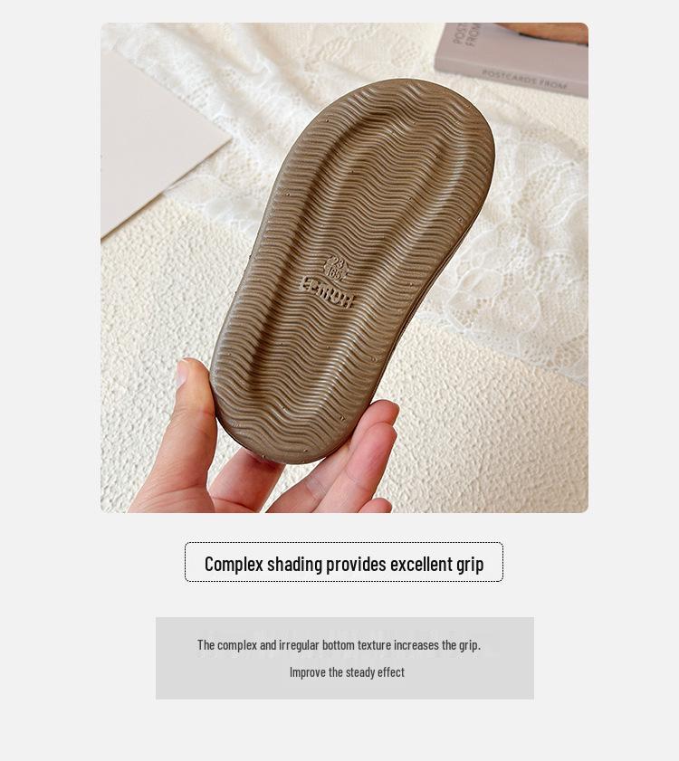 2026 Summer Children's Round Toe Slippers: Girls' Fashionable Toe-Covered Outdoor Sandals.