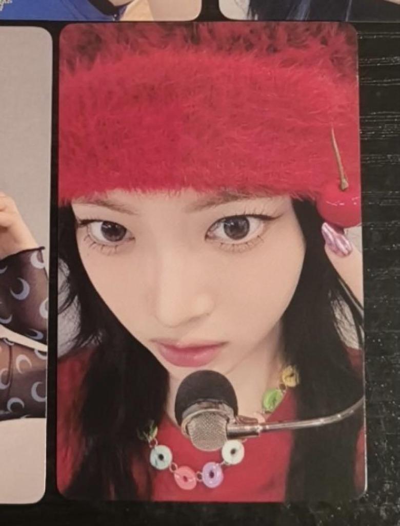 [USED] Lu Seraphim Unche CRAZY Yizhiyu Autograph Session Limited Trading Card 2