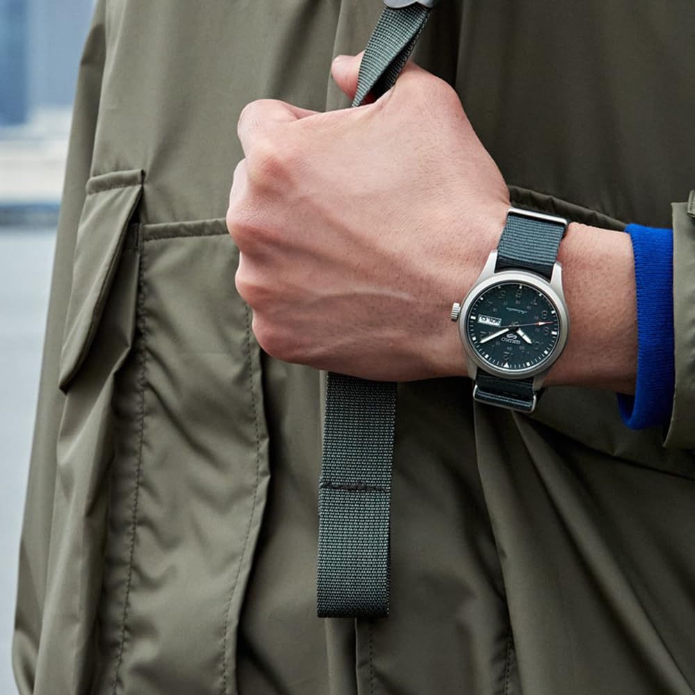 Seiko 5 Sports SBSA115 - Field Style - Gray