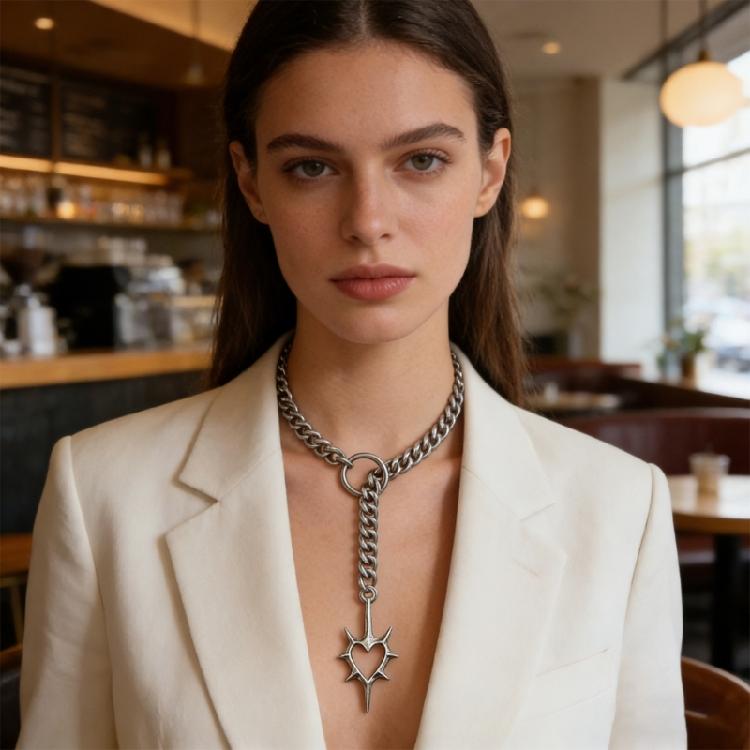 Punk Inspired Openwork Heart With Thorns O Ring Necklace Stainless Steel Adjustable Chain Clavicle Accessories